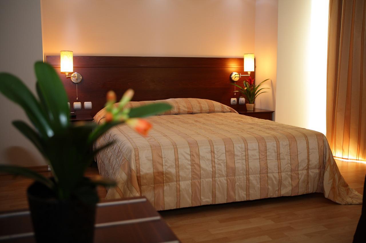 Flisvos Hotel Návpaktosz Kültér fotó